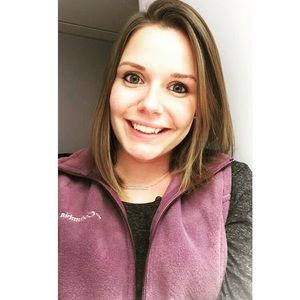 Meet your Posher, Katelyn